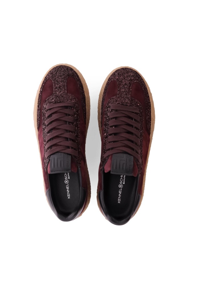 zapatillas PIT en color burdeos - kennel-schmenger