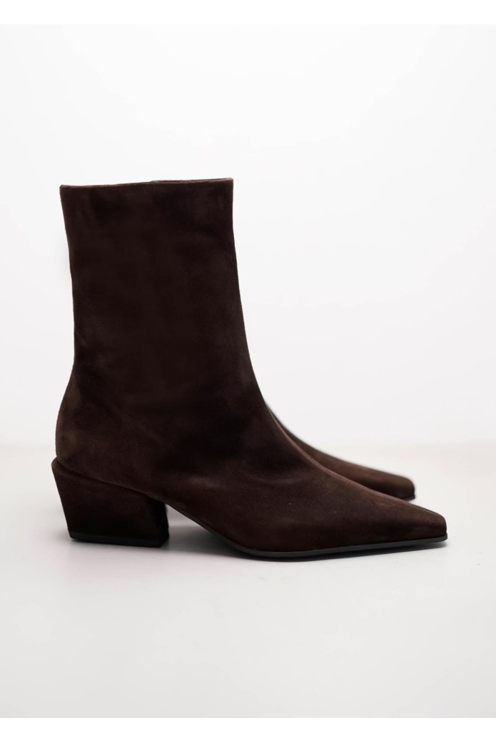 botines Nyla de piel de ante marrón oscuro - kennel-schmenger