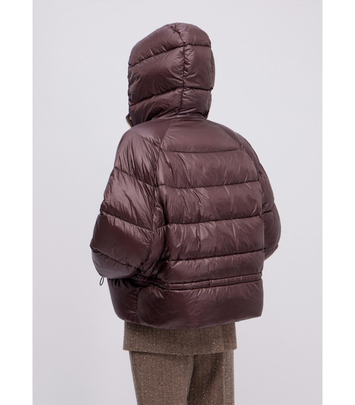CHAQUETA DE PLUMAS CAPA CON LOGOTIPO DE JOYA - ermanno firenze