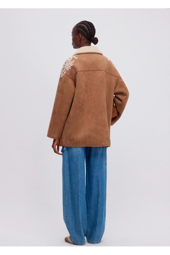 CHAQUETA DE PIEL DE OVEJA ECOLÓGICA CON BORDADO - ermanno firenze