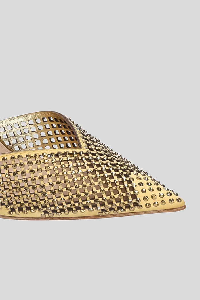 Zapatos NOAMI PUMP 95 oro - Lola Cruz